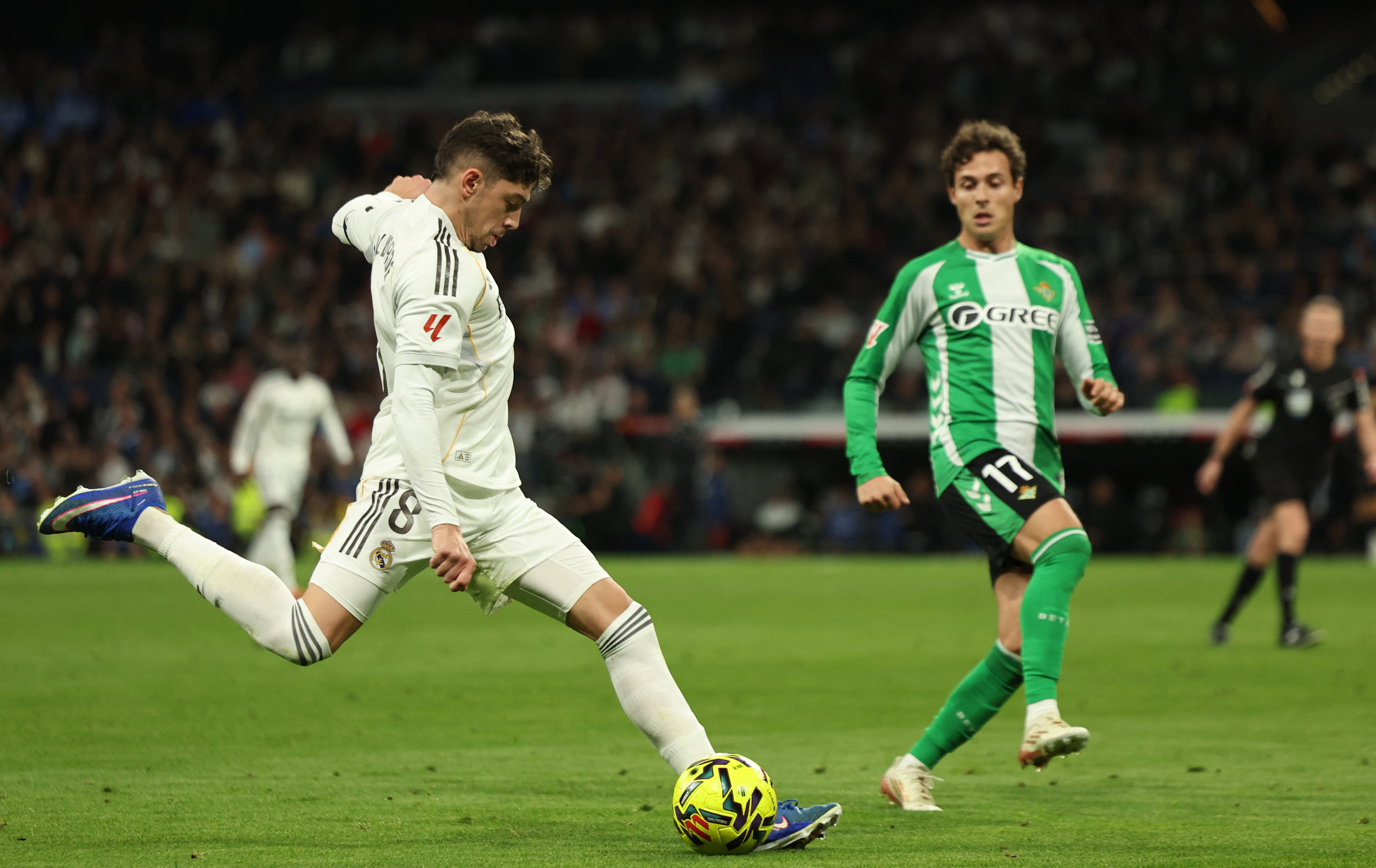 皇家马德里西甲击败赫塔菲克罗斯精准助攻(皇家马德里共获西甲联赛冠军多少次)